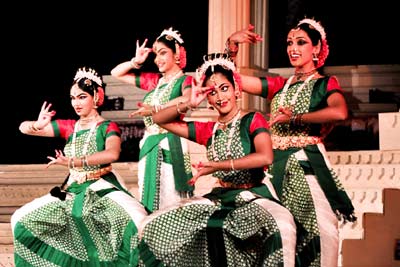 Khajuraho Dance Festival Tour Package from Delhi, India