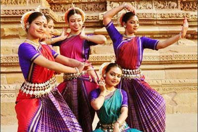 Khajuraho Dance Festival Tour Package from Varanasi, India