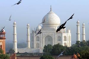Taj Mahal Agra Uttar Pradesh India