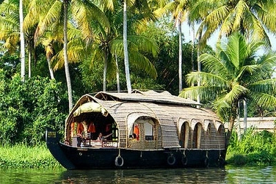 Best Selling Kerala Honeymoon Tour Package - 4 Nights and 5 Days